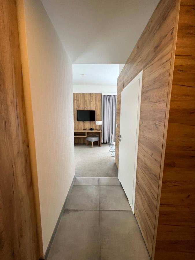 Aparthotel Apartamenty Czarna Gora 320 Sienna  Esterno foto