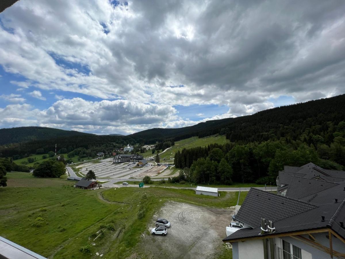 Aparthotel Apartamenty Czarna Gora 320 Sienna  Esterno foto